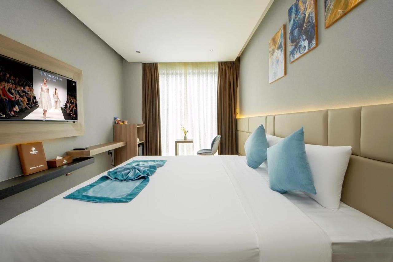 Boston Hotel Pleiku Extérieur photo